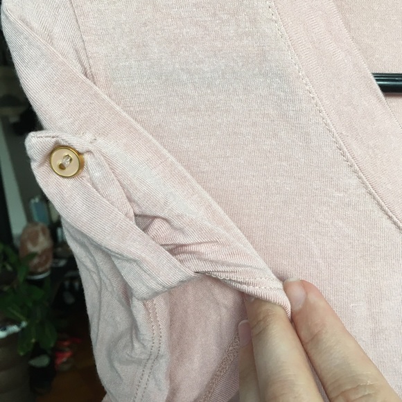 Light Pink V Neck T-shirt Button Sleeves Top Rose - Picture 4 of 5